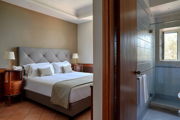 Las mejores ofertas de Montespina Park Hotel NÁPOLES