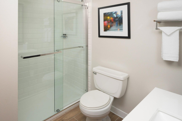 Las mejores ofertas de Four Points by Sheraton Chicago Schaumburg Schaumburg