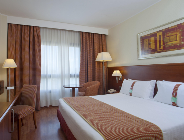 Las mejores ofertas de Holiday Inn Cagliari CAGLIARI