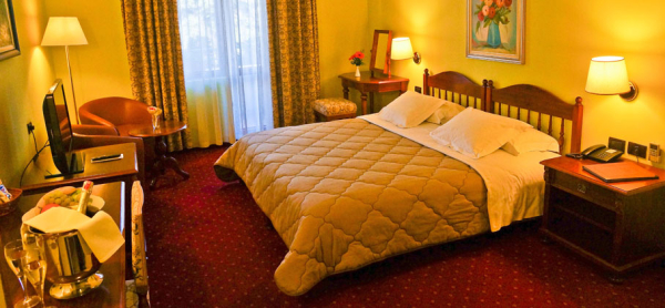 Las mejores ofertas de Grand Hotel Tirana 