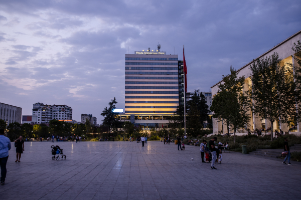 Las mejores ofertas de Tirana International Tirana