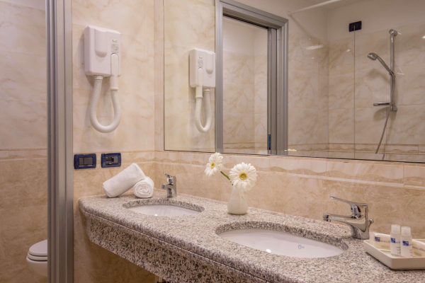 Las mejores ofertas de Best Western Blu Hotel Roma Roma