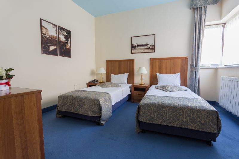 Opera by Zeus International