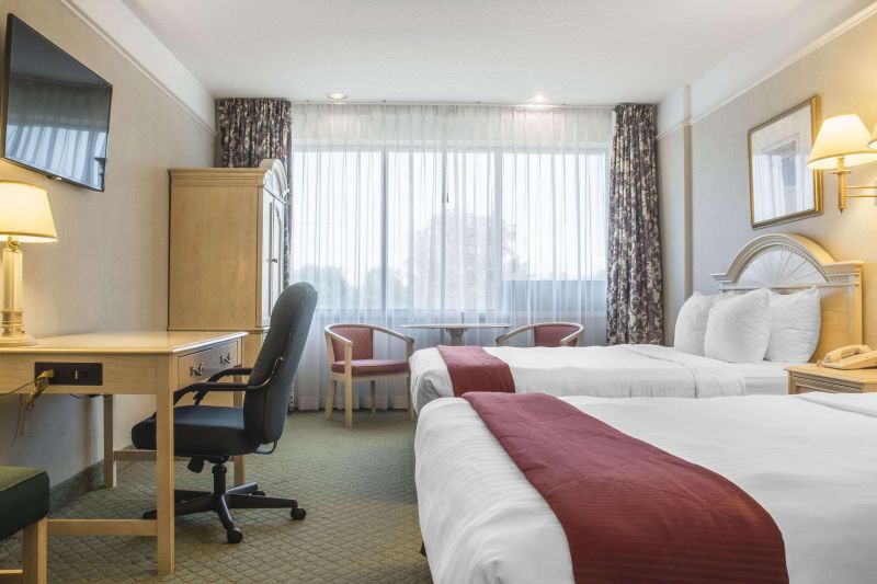 Clarion Hotel & Conference Center Fort Erie