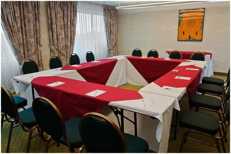 Clarion Hotel & Conference Center Fort Erie