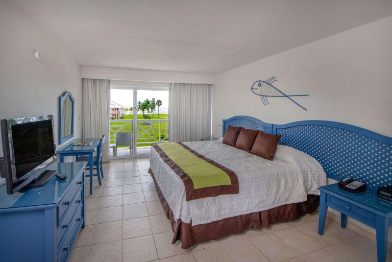 Viva Fortuna Beach by Wyndham A Trademark All Incl