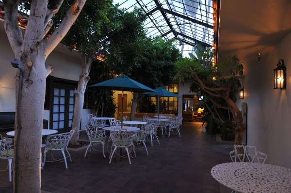 Las mejores ofertas de THE CLOCKTOWER INN Ventura