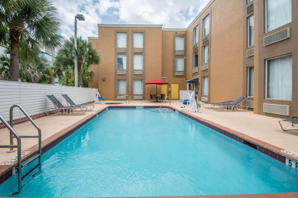 Las mejores ofertas de Comfort Inn & Suites Fort Lauderdale West Turnpike Fort Lauderdale