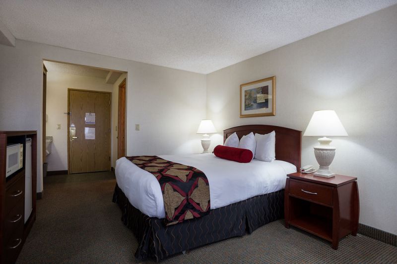 Las mejores ofertas de SHILO INN & SUITES TACOMA Tacoma