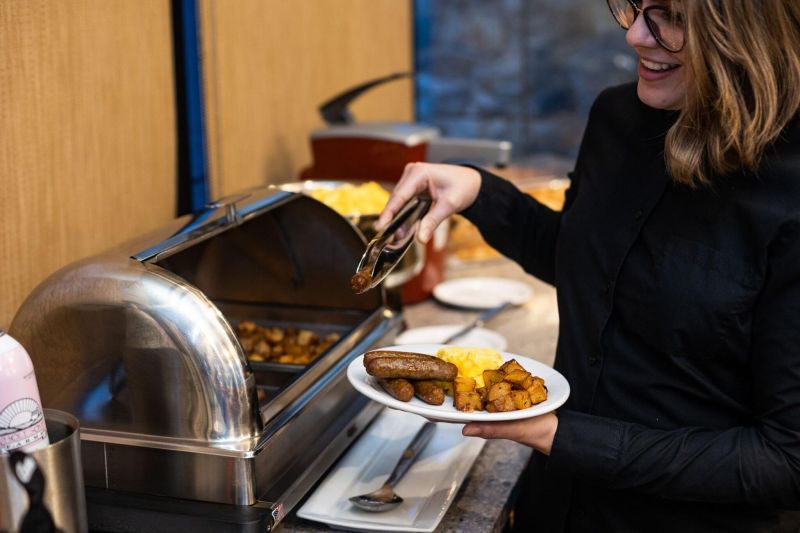 Huntingdon Manor Hotel