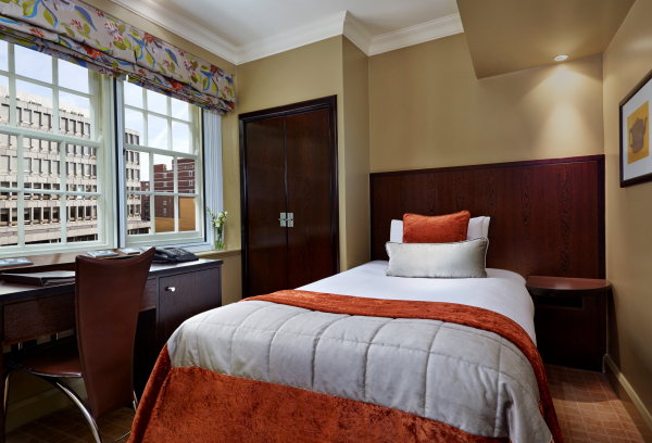 Las mejores ofertas de Radisson Blu Edwardian Grafton Hotel London Londres