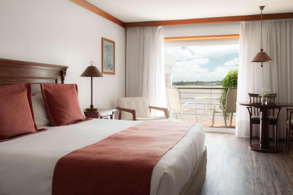 Las mejores ofertas de Radisson Hotel Colonia Del Sacramento Colonia 