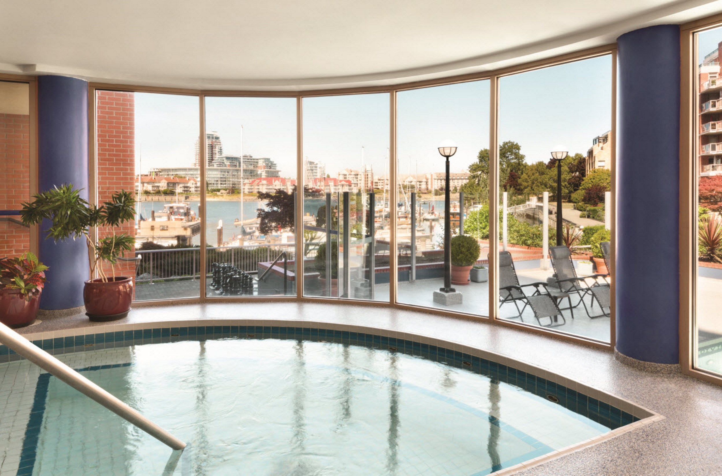 Coast Victoria Hotel and Marina by APA