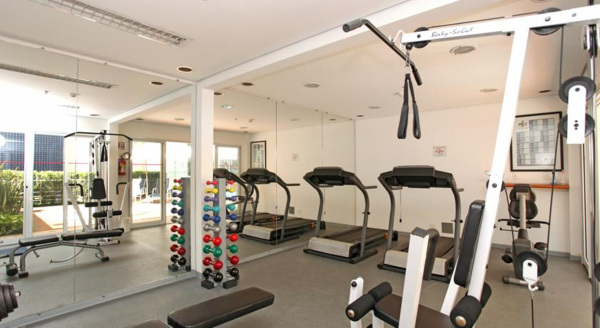 Las mejores ofertas de Astron Saint Charbel São Paulo 