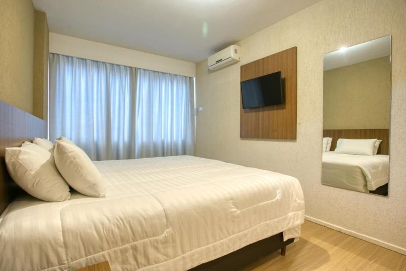 Roochelle Convention By Nobile