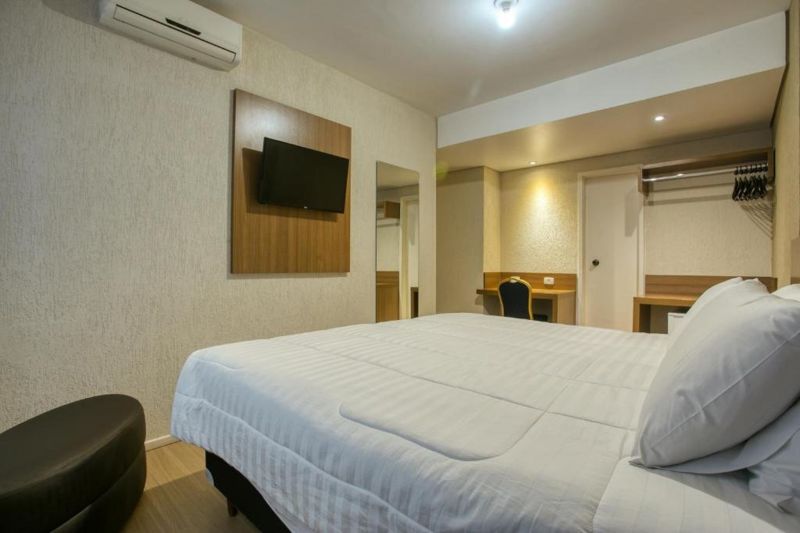 Roochelle Convention By Nobile