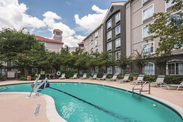 Las mejores ofertas de La Quinta Inn & Suites Bush Intercontinental Houston