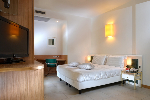 Elite Hotel & Spa