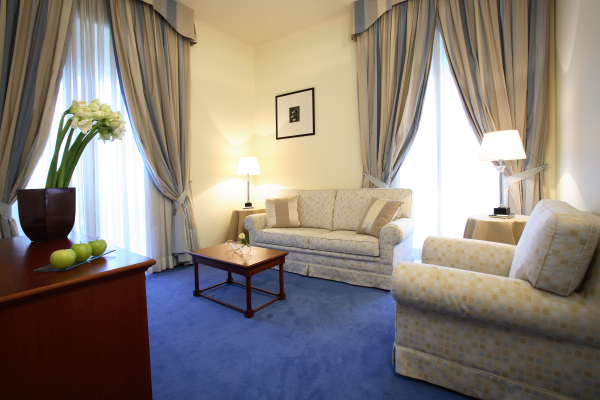 Las mejores ofertas de Starhotels Terminus NÁPOLES