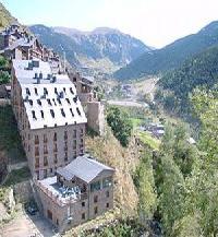 Las mejores ofertas de Especial Puente San Vicente en Hotel Segle Xx Andorra