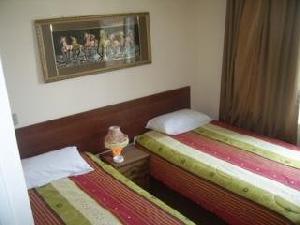 Apartamentos Bmb Suites