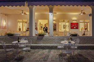 Las mejores ofertas de HOTEL SANDALYON San Teodoro 