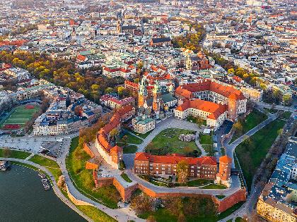 VIENA Y CAPITALES DEL ESTE VIENA Y CAPITALES DEL ESTE