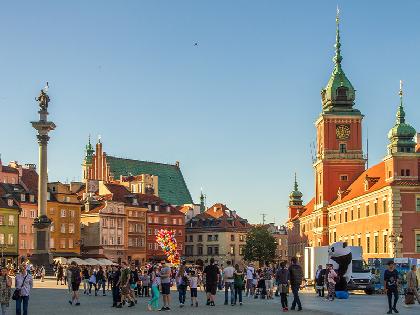 ENCANTOS DEL ESTE FIN PRAGA ENCANTOS DEL ESTE FIN PRAGA