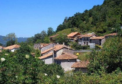 ASTURIAS PARAíSO NATURAL CON MARIñA LUCENSE ASTURIAS PARAíSO NATURAL CON MARIñA LUCENSE