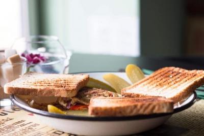 Buenos días tour gastronómico en Brasov