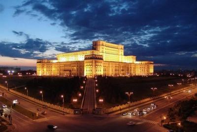 Excursión privada de un día al palacio de Bucarest y Mogosoaia