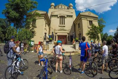 Recorrido en bicicleta por Bucarest perdida