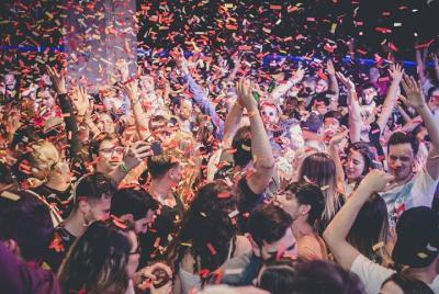 Rastreo alternativo de pub en Bucarest