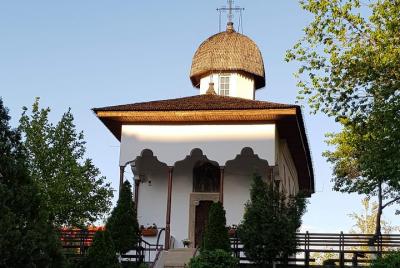 Calles e historia en Bucarest.