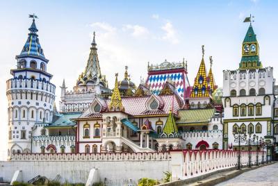 Moscú: Recorrido privado del Metro y mercado de Izmailovo