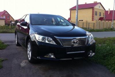 Taxi de Nizhny Novgorod al aeropuerto de Strigino (GOJ)