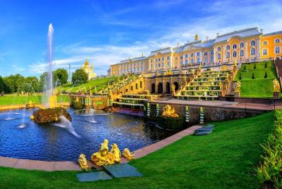 Visita guiada a los jardines Peterhof de San Petersburgo y al Gra