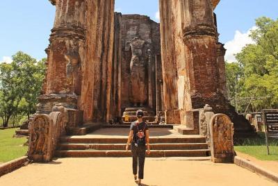 Todo incluido: explore la espléndida ciudad de Polonnaruwa en Tuk