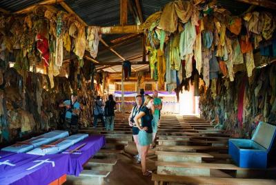 Tour privado de día completo a Ntarama, Nyamata y el lago Bugeser