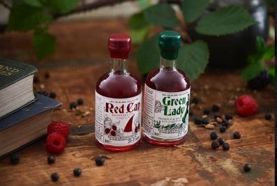 Tour grupal de 1 hora por el folklore a través de la destilería Stirling Tour grupal de 1 hora por el folklore a través de la destilería Stirling