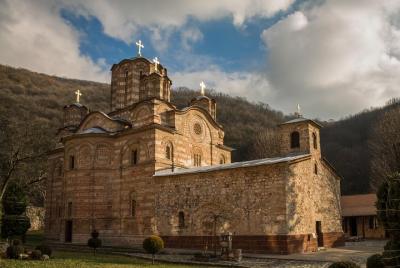 Belleza de la Serbia medieval, excursión de un día al monasterio 