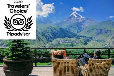 Lo mejor de Kazbegi: excursión privada de un día a Gergeti, Gudau