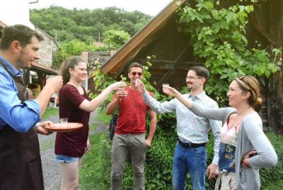 Tour privado de Bratislava con lugareños con cata de vinos