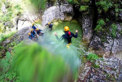 Aventura de barranquismo de medio día de Bled