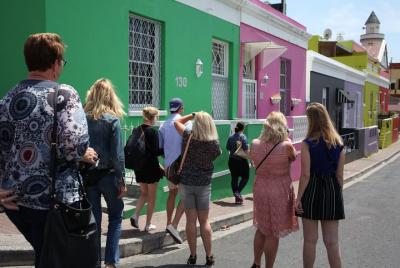 El recorrido a pie por el patrimonio de Bo-Kaap con una pausa par