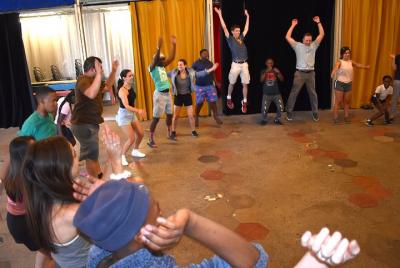 EQ Lab (juegos auténticos relacionados) con complemento para adol