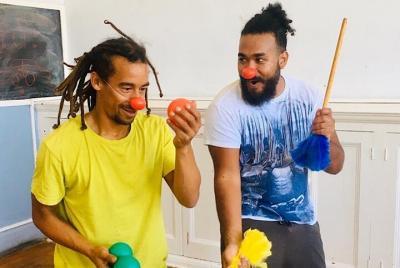 Clowning as Psychosocial Aid, curso de capacitación con complemen
