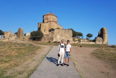 Mtskheta antigua capital de Georgia - Uflistsikhe cave city & Jos