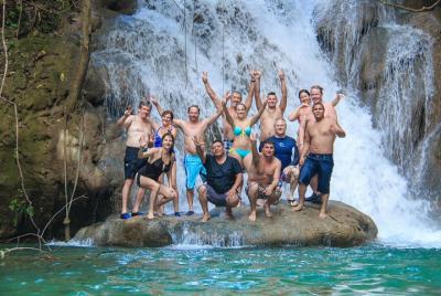 Emerald Falls Naturaleza y experiencia gastronómica