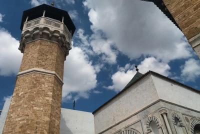 Visita cultural a la medina de Túnez con almuerzo típico. Visita cultural a la medina de Túnez con almuerzo típico.